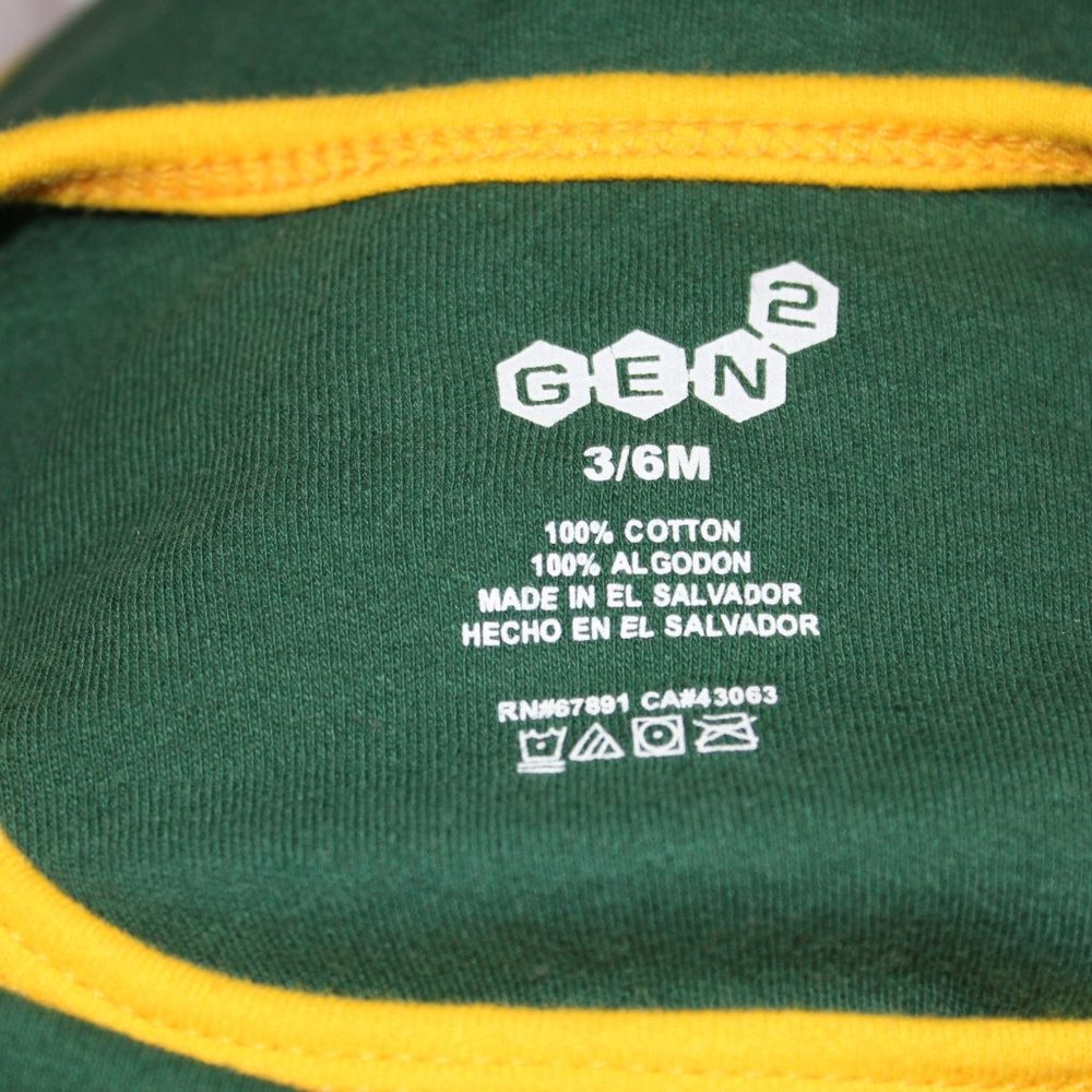 **SOLD**GEN 2 Oregon Ducks Onesie - Picture 8 of 8